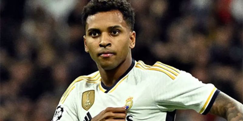 rodrygo-goes-thien-tai-tre-tuoi-toa-sang-tren-san-co-1252