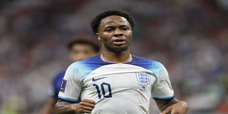 cau-thu-bong-da-raheem-sterling-va-hanh-trinh-dinh-cao-1453